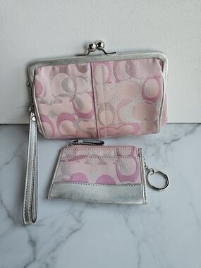 Pink Kisslock Wristlet and Card Wallet